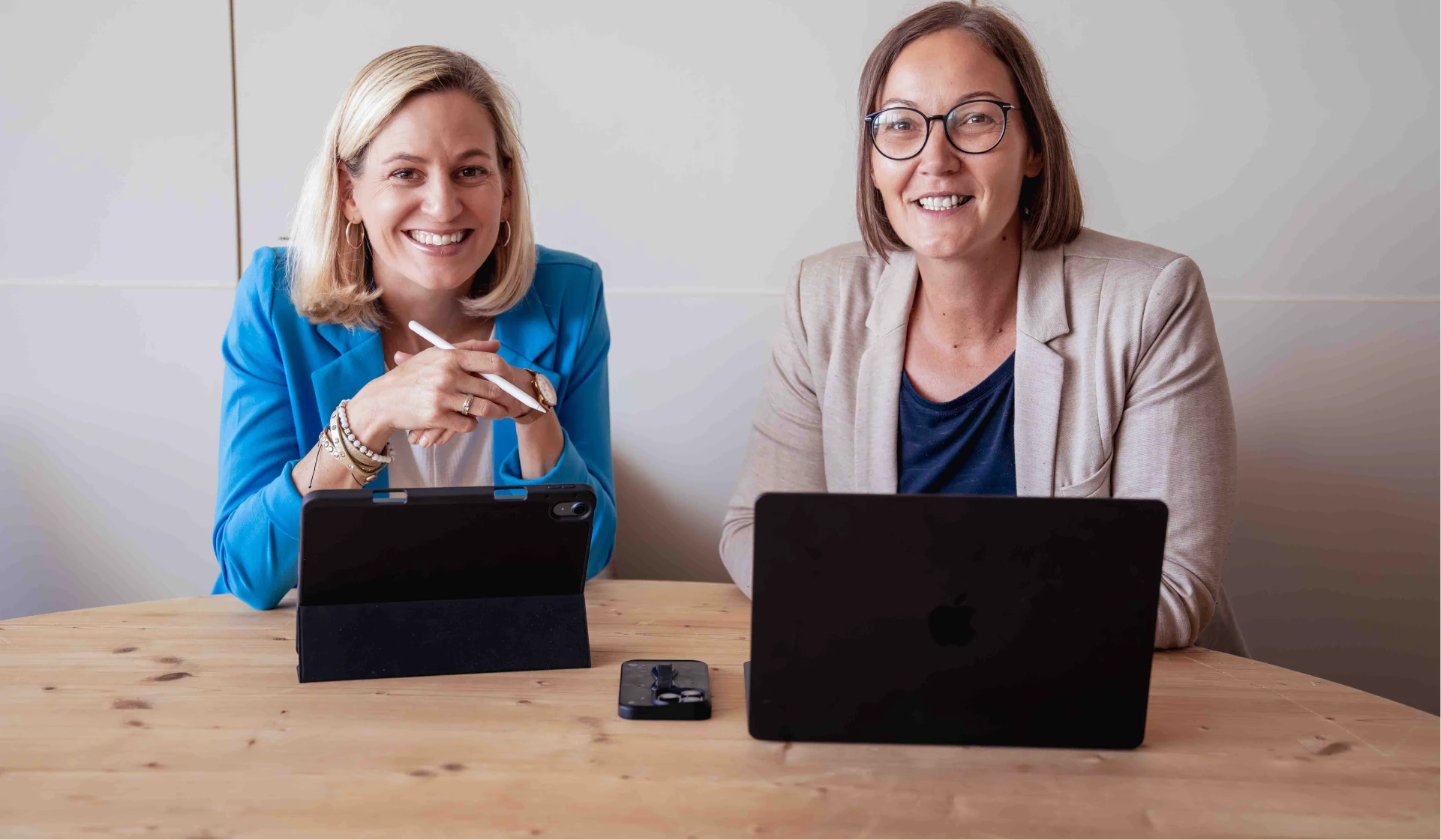 Unsere Arbeitsweise | Manuela Vorwerk und Petra Peischl | ZWEIBLICK Consulting