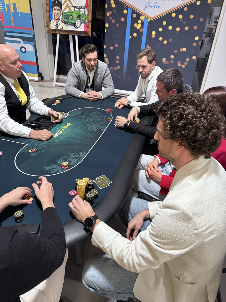 leadership-all-in140